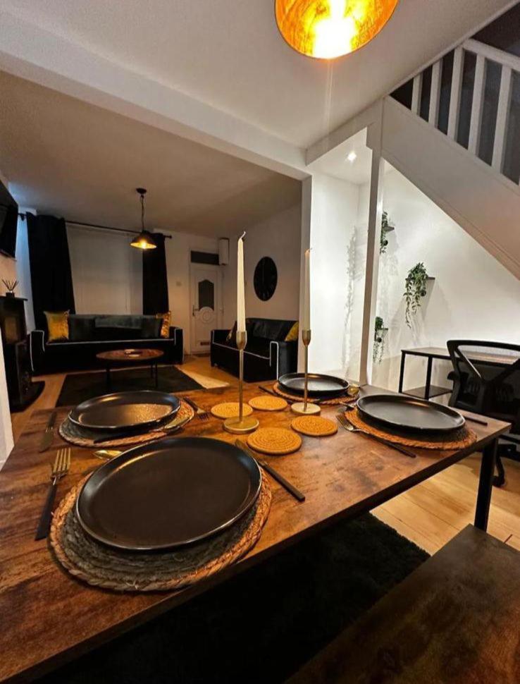 Anfield 4 Bed House Holiday home