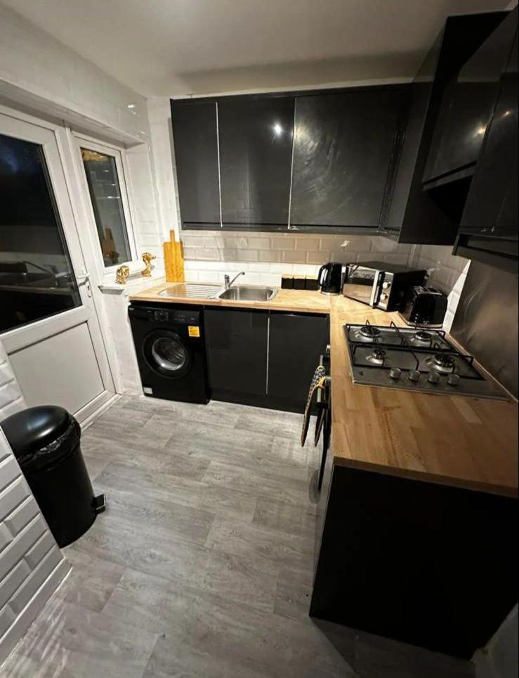 Holiday home Anfield 4 Bed House Liverpool