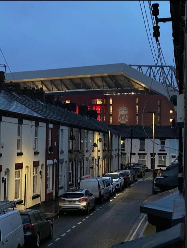 Anfield 4 Bed House * Liverpool